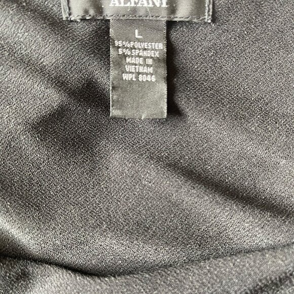 Alfani Sleeveless Blouse with Side Zipper – Women’s Size L - Picture 6 of 7